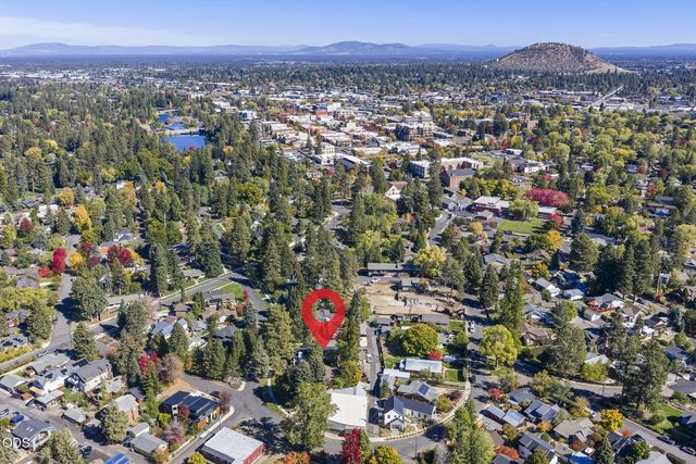 254 NW Congress Street 1 & 2, Bend, OR 97703