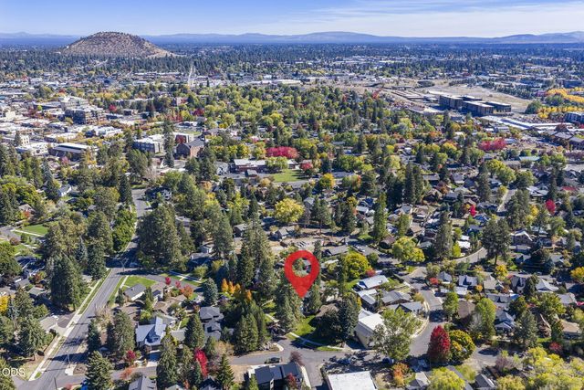 254 NW Congress Street 1 & 2, Bend, OR 97703