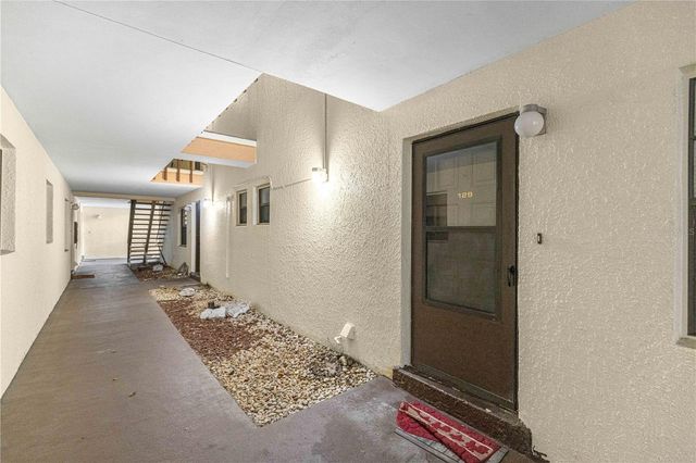 3507 E FORT KING STREET 129, Ocala, FL 34470