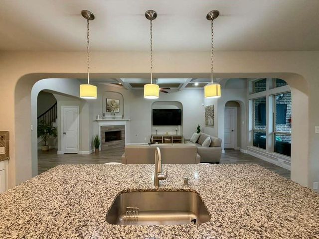 15 Twig Corner Cr, Tomball, TX 77375