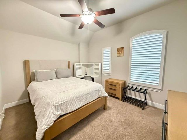 15 Twig Corner Cr, Tomball, TX 77375