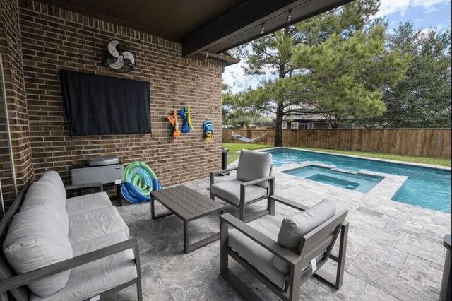 15 Twig Corner Cr, Tomball, TX 77375