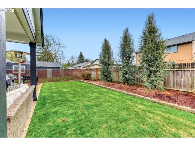 16496 FRONT Ave, Oregon City, OR 97045