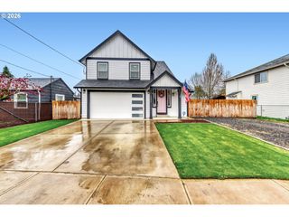 16496 FRONT Ave, Oregon City, OR 97045