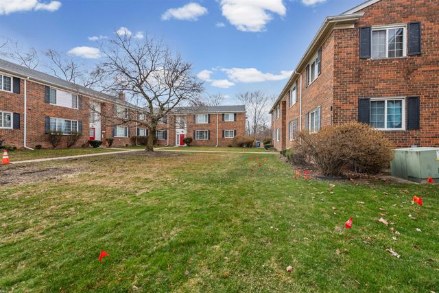 25325 Shiawassee Circle, Southfield, MI 48033