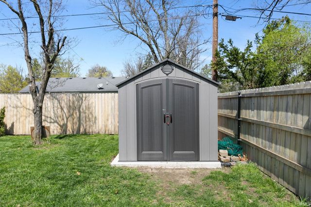 1421 Chalfant Street, South Bend, IN 46617