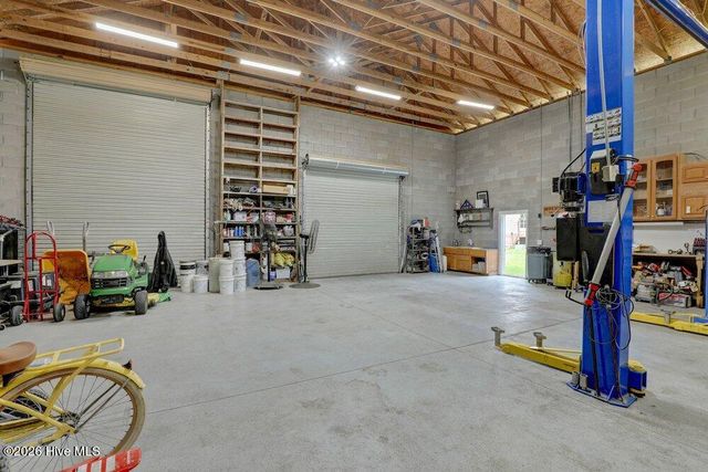 635 Cross Creek Drive, Hampstead, NC 28443