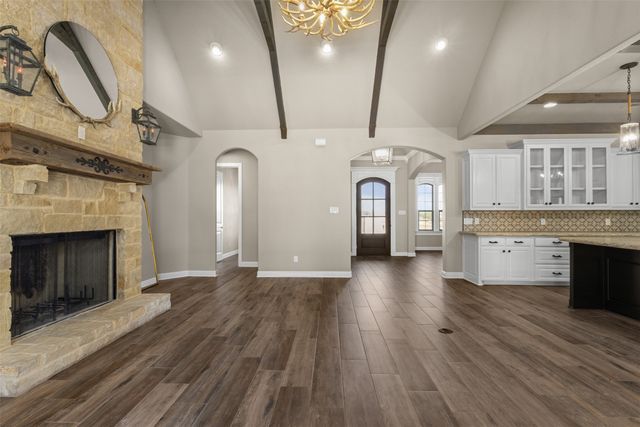 141 Vista Ridge Drive, Decatur, TX 76234