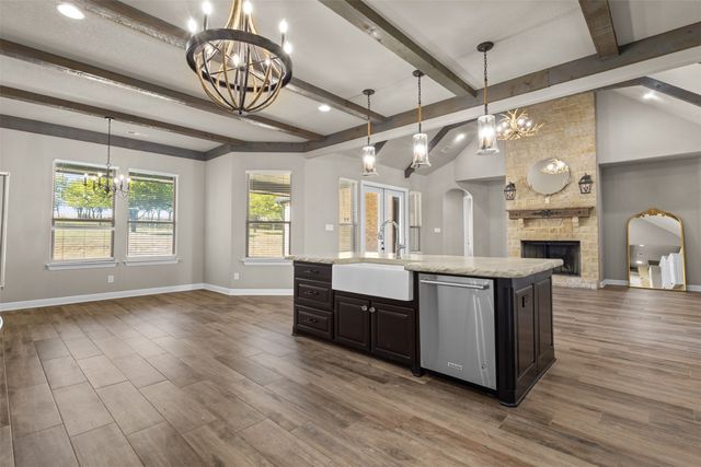 141 Vista Ridge Drive, Decatur, TX 76234