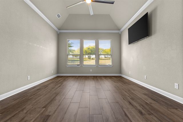 141 Vista Ridge Drive, Decatur, TX 76234