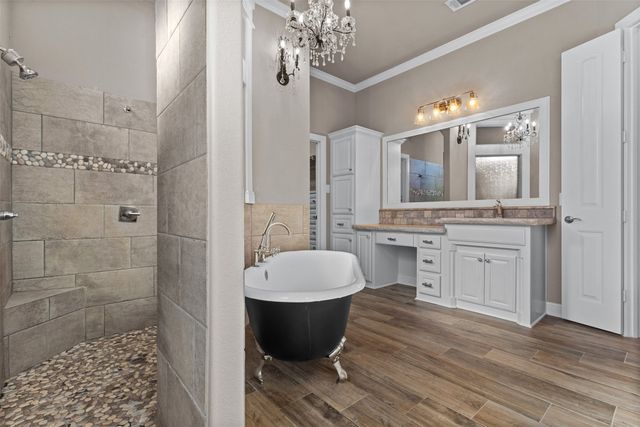 141 Vista Ridge Drive, Decatur, TX 76234