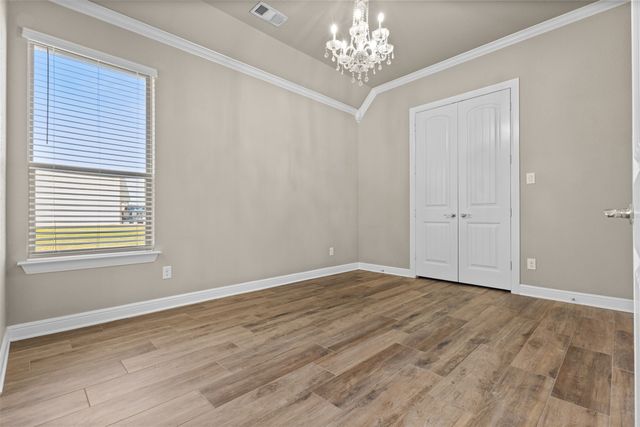 141 Vista Ridge Drive, Decatur, TX 76234