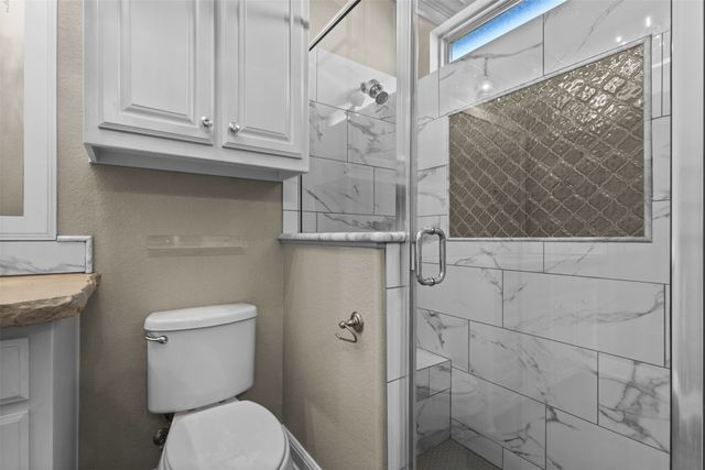 141 Vista Ridge Drive, Decatur, TX 76234