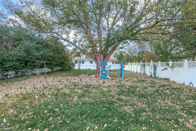 124 Granby Park DR A, Norfolk, VA 23505