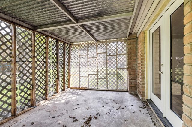 8814 Jason Street, Houston, TX 77074