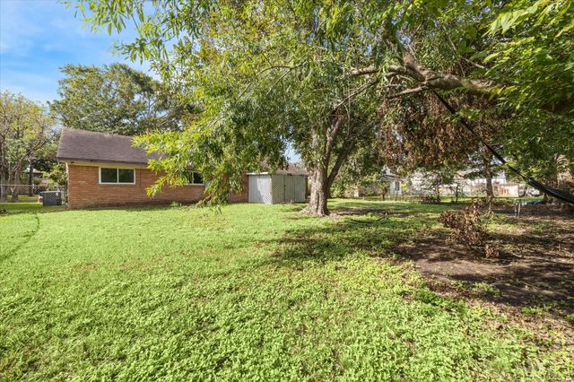 8814 Jason Street, Houston, TX 77074