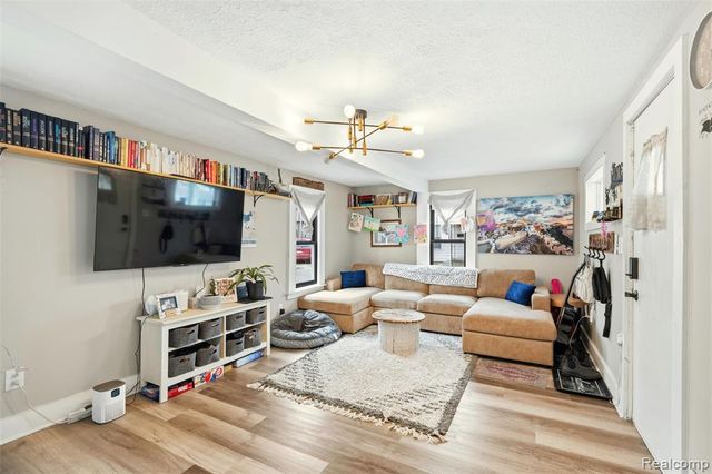 209 Arcade Street, Ypsilanti, MI 48197