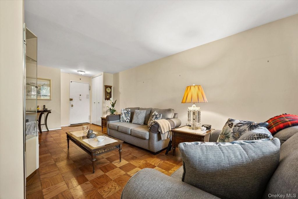 1874 Pelham Parkway S 2R, Bronx, NY 10461 — photo 5