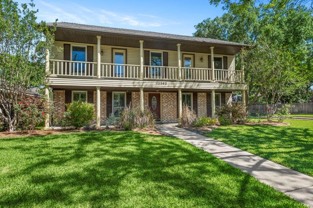 12202 Whittington Drive, Houston, TX 77077