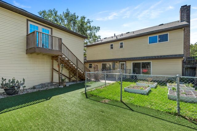 12202 Whittington Drive, Houston, TX 77077