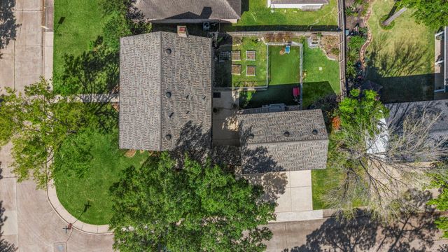 12202 Whittington Drive, Houston, TX 77077