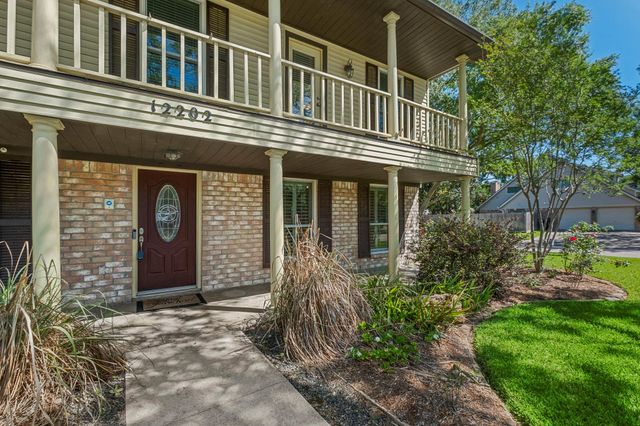 12202 Whittington Drive, Houston, TX 77077