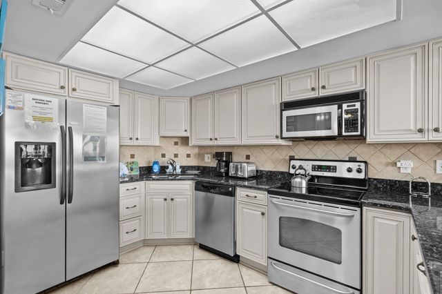 10200 Beach Club Dr Apt 6B, Myrtle Beach, SC 29572