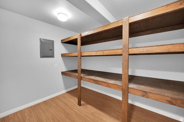 1445 W SILVERCREEK DR, Layton, UT 84041