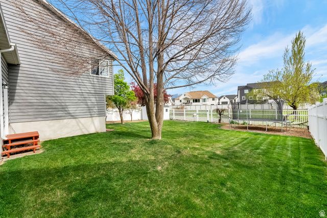 1445 W SILVERCREEK DR, Layton, UT 84041