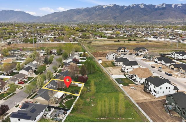 1445 W SILVERCREEK DR, Layton, UT 84041