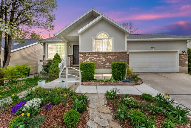 1445 W SILVERCREEK DR, Layton, UT 84041