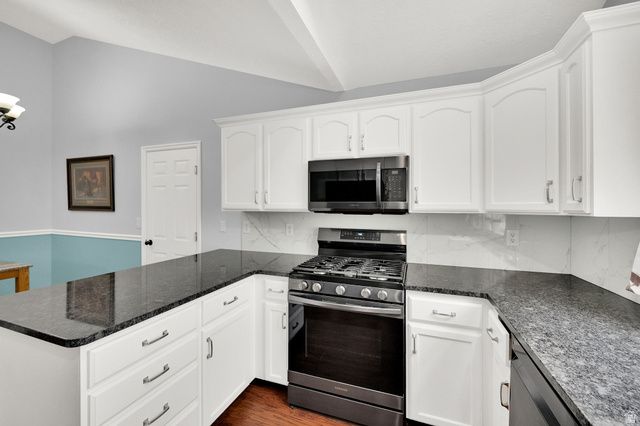 1445 W SILVERCREEK DR, Layton, UT 84041