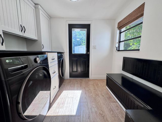 2390 SW 18th Avenue, Fort Lauderdale, FL 33315