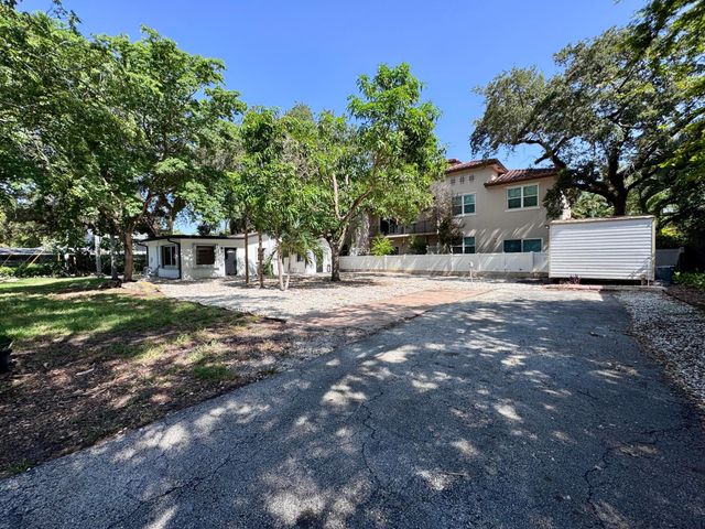 2390 SW 18th Avenue, Fort Lauderdale, FL 33315