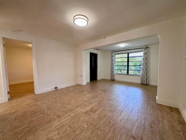 2390 SW 18th Avenue, Fort Lauderdale, FL 33315