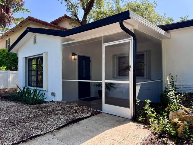 2390 SW 18th Avenue, Fort Lauderdale, FL 33315