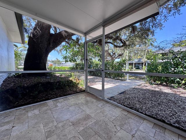 2390 SW 18th Avenue, Fort Lauderdale, FL 33315