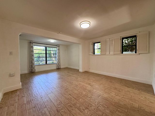 2390 SW 18th Avenue, Fort Lauderdale, FL 33315
