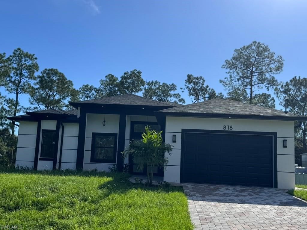818 Columbus AVE, LEHIGH ACRES, FL 33972 — photo 3