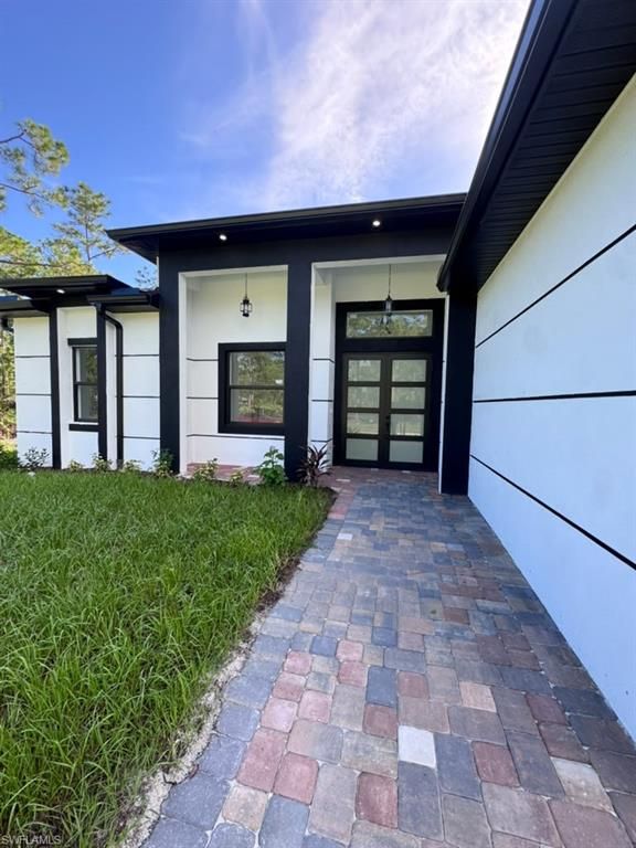 818 Columbus AVE, LEHIGH ACRES, FL 33972 — photo 5