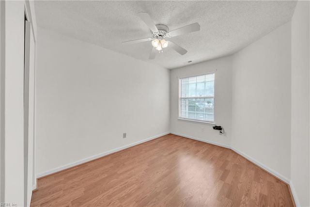 379 Lees Mill DR, Newport News, VA 23608