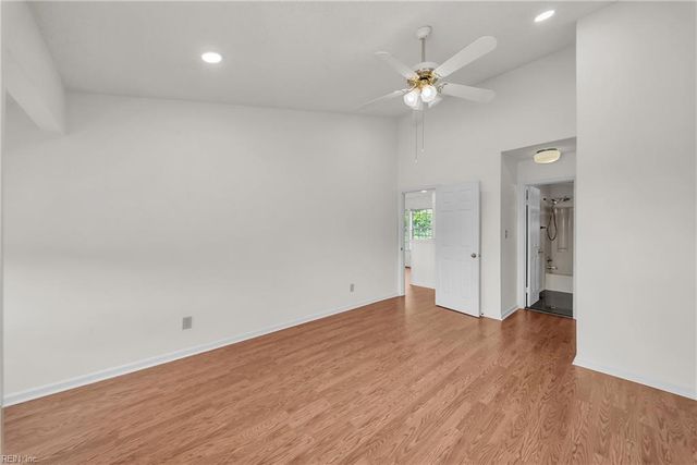 379 Lees Mill DR, Newport News, VA 23608