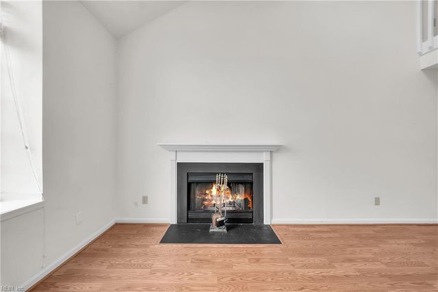 379 Lees Mill DR, Newport News, VA 23608