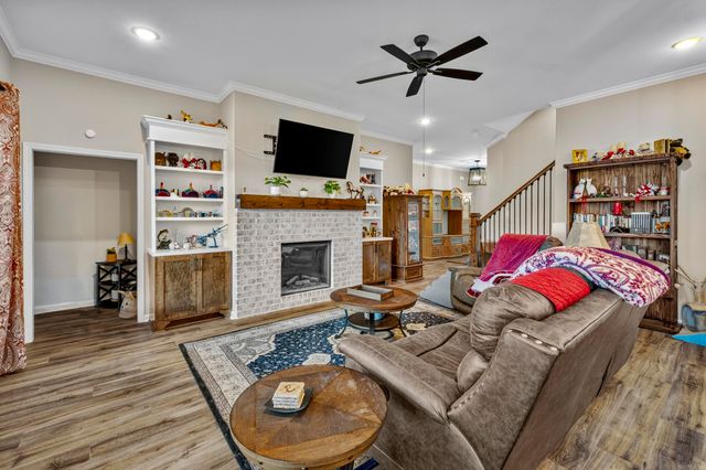 4016 Elizabeth Court, Benton, AR 72019
