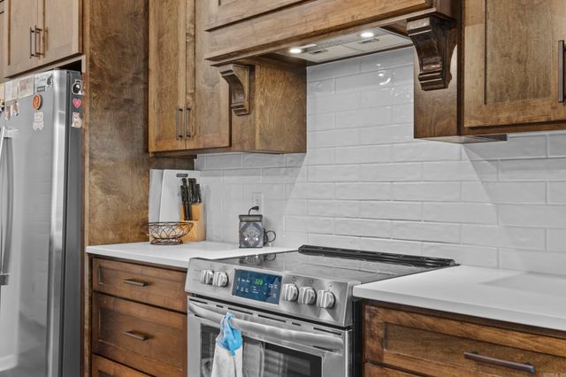 4016 Elizabeth Court, Benton, AR 72019