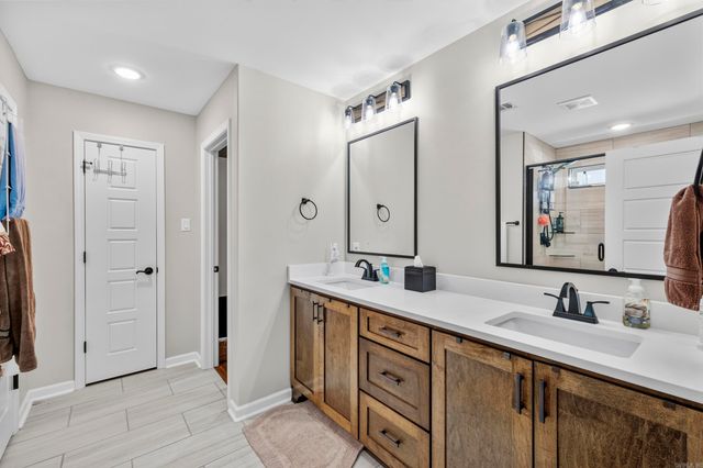 4016 Elizabeth Court, Benton, AR 72019