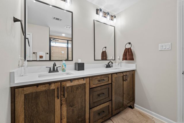 4016 Elizabeth Court, Benton, AR 72019