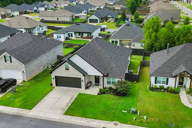 4016 Elizabeth Court, Benton, AR 72019