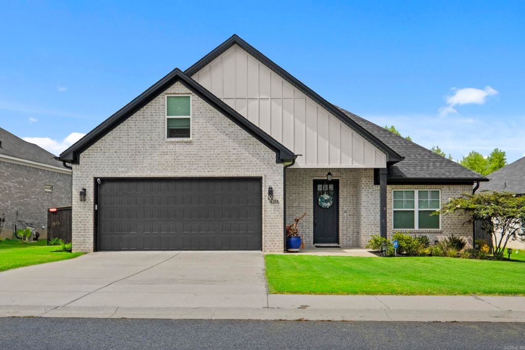 4016 Elizabeth Court, Benton, AR 72019