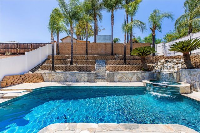 137 S Nebraska, Lake Elsinore, CA 92530